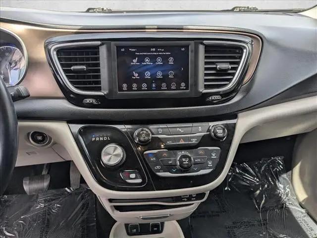 2018 Chrysler Pacifica Touring L
