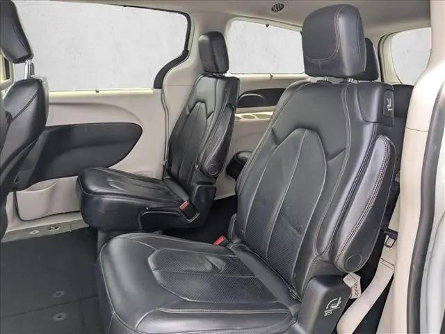 2018 Chrysler Pacifica Touring L