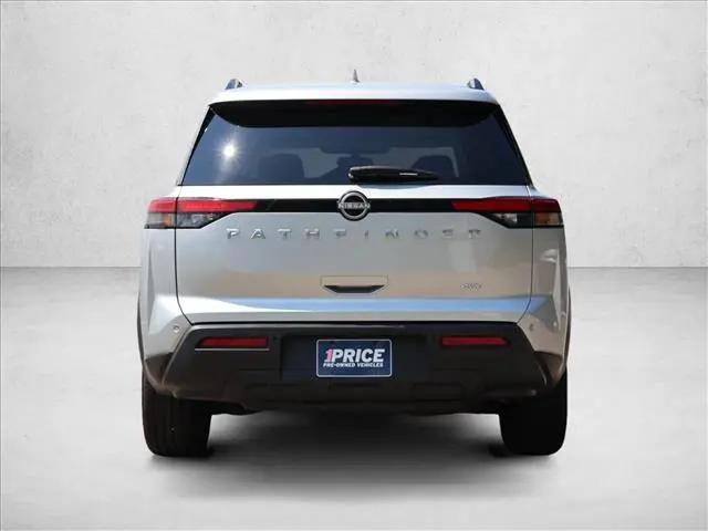 2025 Nissan Pathfinder SV 4WD