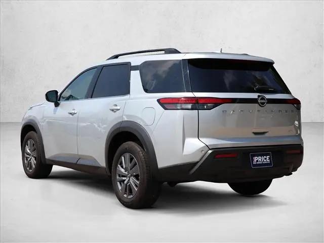 2025 Nissan Pathfinder SV 4WD