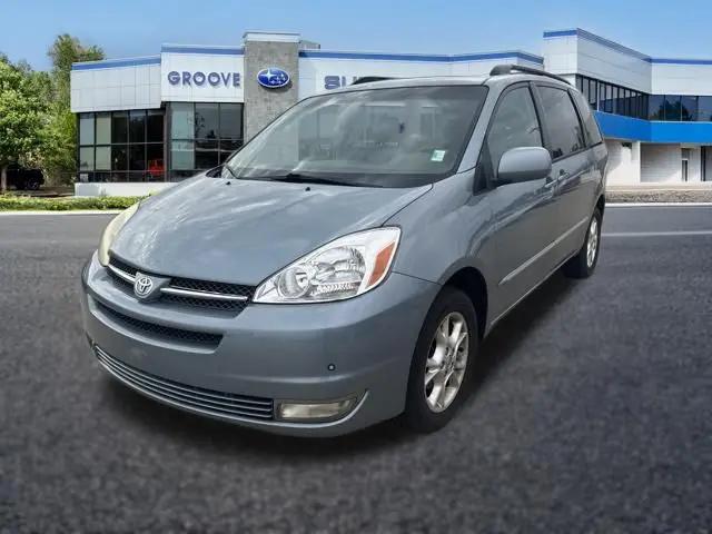 2005 Toyota Sienna XLE Limited for sale in Englewood, CO