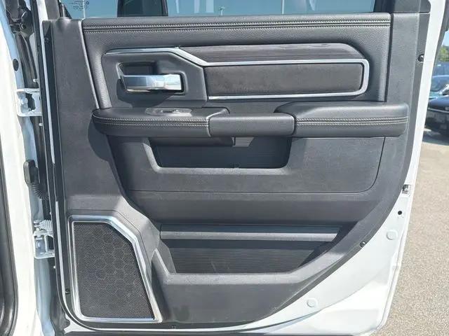 2026 Ram 2500 Laramie Crew Cab 4x4 64 Box