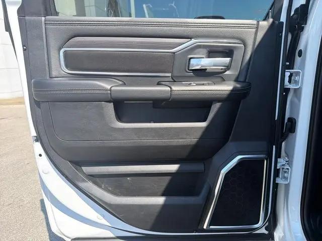 2026 Ram 2500 Laramie Crew Cab 4x4 64 Box