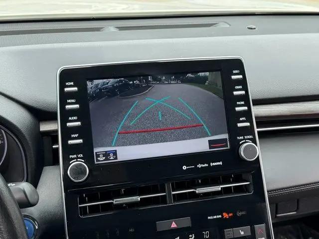 2021 Toyota Avalon XLE Hybrid