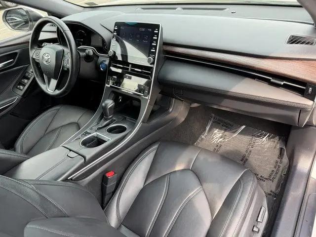 2021 Toyota Avalon XLE Hybrid