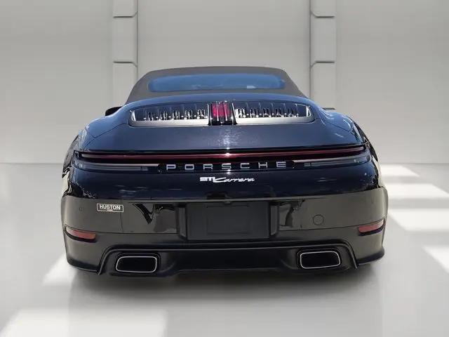 2025 Porsche 911 Carrera Cabriolet