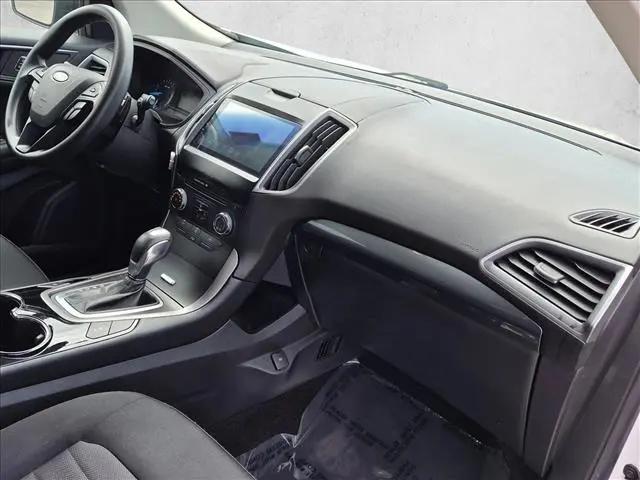 2018 Ford Edge SE