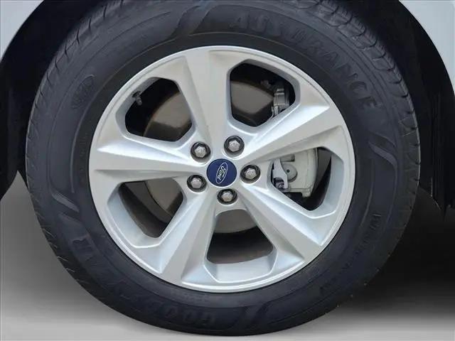 2018 Ford Edge SE