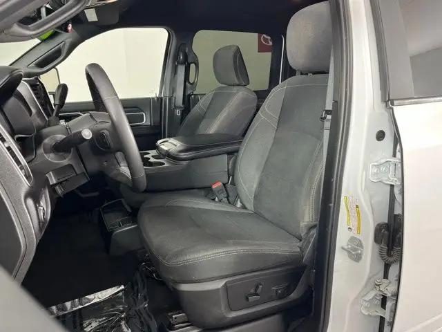 2025 Ram 2500 Big Horn Crew Cab 4x4 64 Box