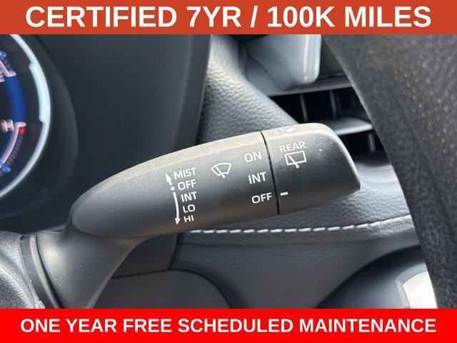 2025 Toyota RAV4 LE - Photo 25
