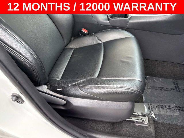 2024 Toyota RAV4 SE - Photo 10