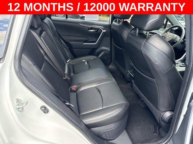 2024 Toyota RAV4 SE - Photo 11
