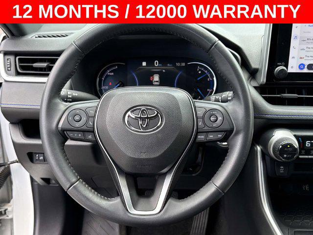 2024 Toyota RAV4 SE - Photo 18
