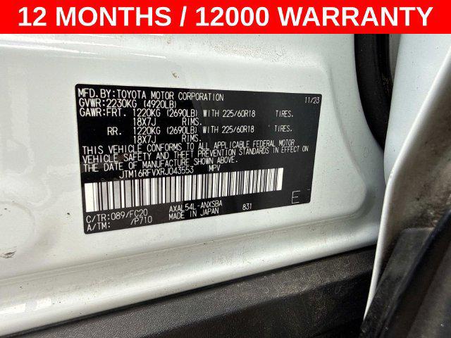 2024 Toyota RAV4 SE - Photo 29