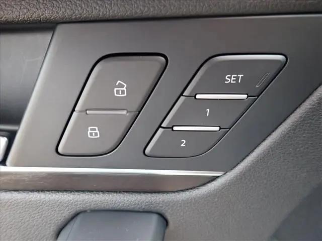 2020 Audi Q5 Premium Plus 55 TFSI e quattro S tronic
