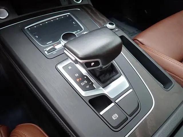 2020 Audi Q5 Premium Plus 55 TFSI e quattro S tronic