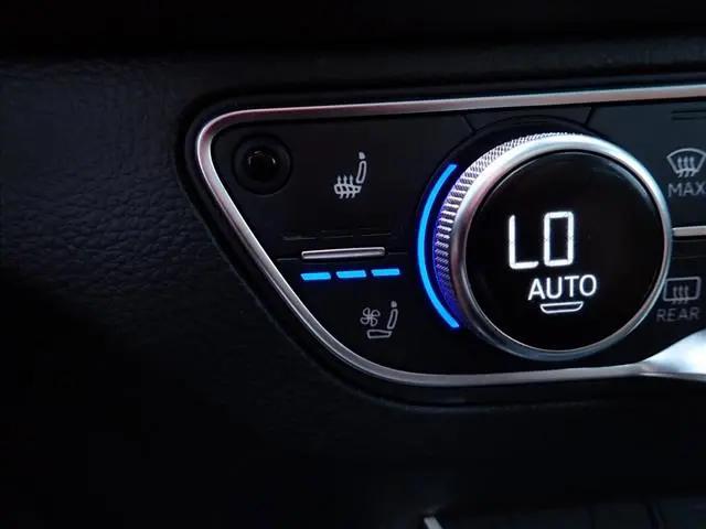 2020 Audi Q5 Premium Plus 55 TFSI e quattro S tronic