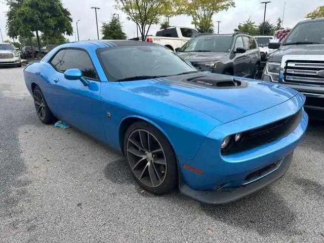 2016 Dodge Challenger 392 Hemi Scat Pack Shaker