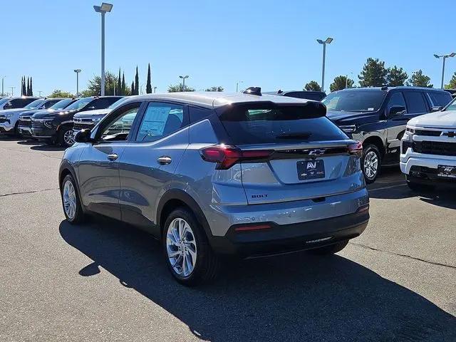 2027 Chevrolet Bolt LT FWD