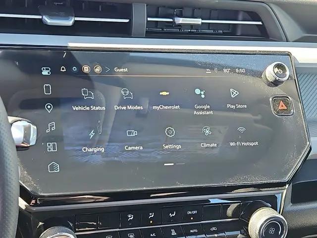 2027 Chevrolet Bolt LT FWD