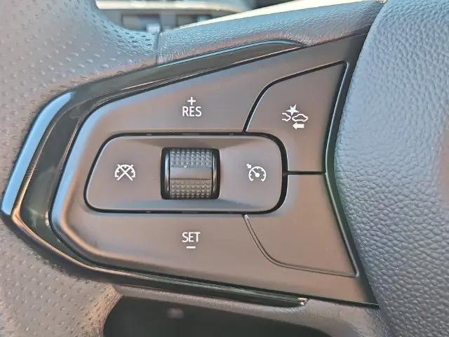 2027 Chevrolet Bolt LT FWD