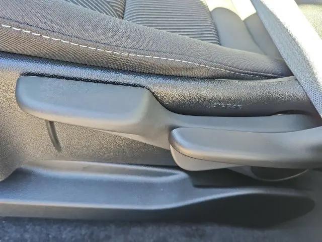 2027 Chevrolet Bolt LT FWD