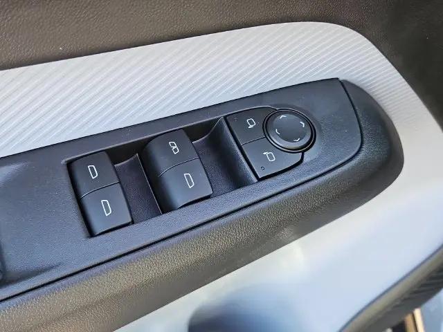 2027 Chevrolet Bolt LT FWD