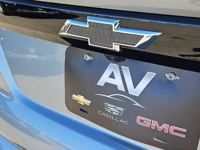 2027 Chevrolet Bolt LT FWD