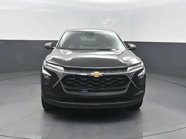 2025 Chevrolet Trax FWD LS