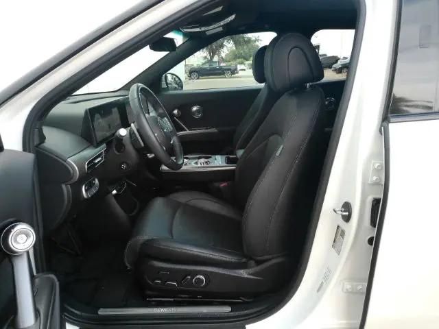 2024 Genesis GV60 Standard RWD