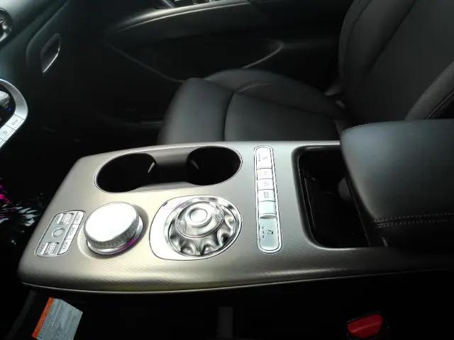 2024 Genesis GV60 Standard RWD