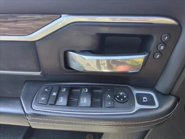 2021 Ram 3500 Laramie Crew Cab 4x4 64 Box