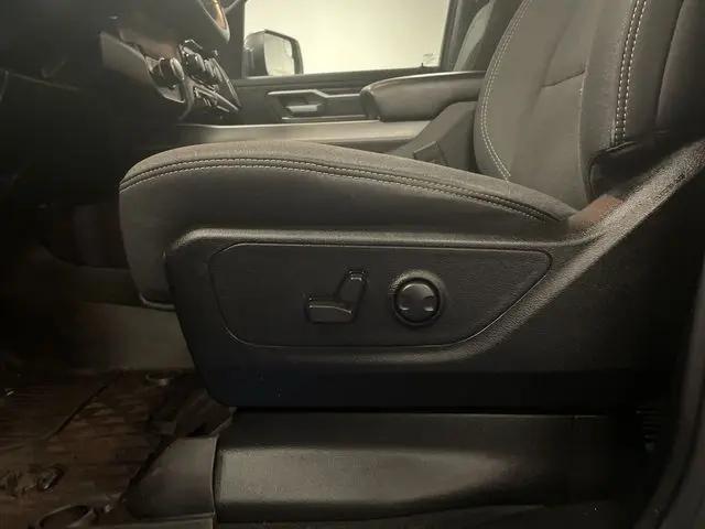 2022 Ram 1500 Big Horn Quad Cab 4x4 64 Box