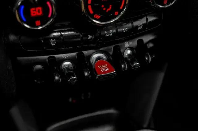 2016 MINI Hardtop Cooper