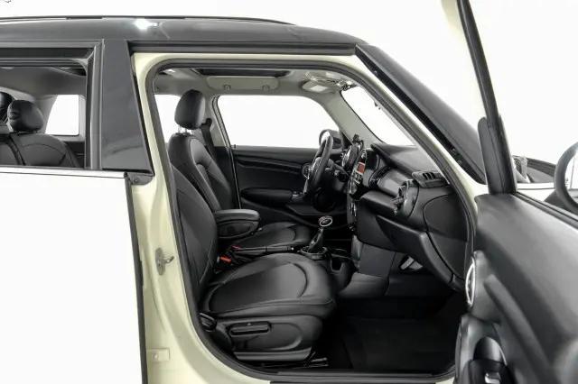 2016 MINI Hardtop Cooper