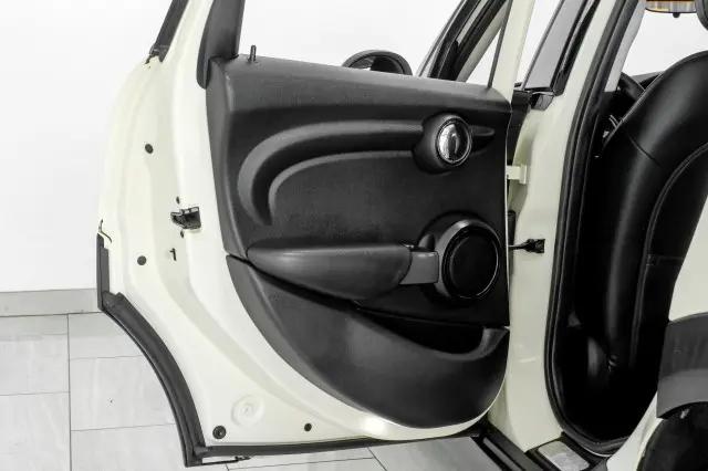 2016 MINI Hardtop Cooper