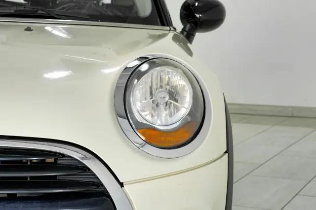 2016 MINI Hardtop Cooper