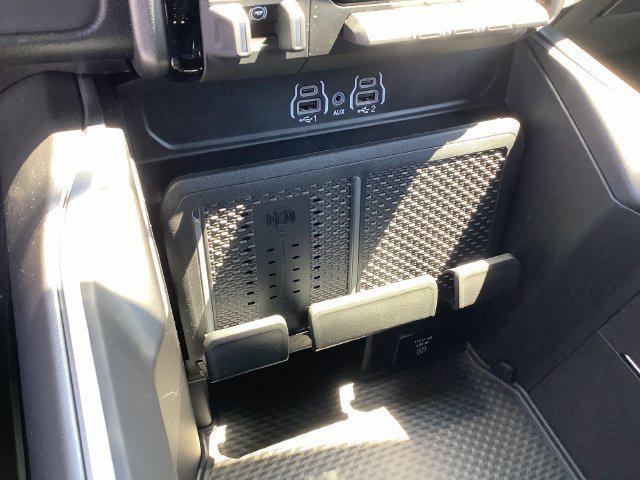 2026 Ram 1500 Big Horn Crew Cab 4x4 64 Box