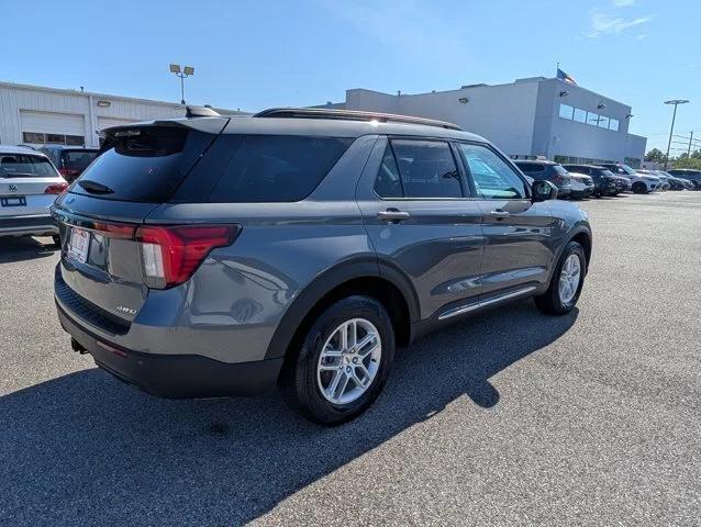 2025 Ford Explorer Active 2025 Ford Explorer Active