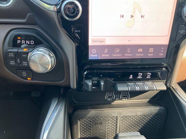 2026 Ram 1500 Laramie Crew Cab 4x4 57 Box