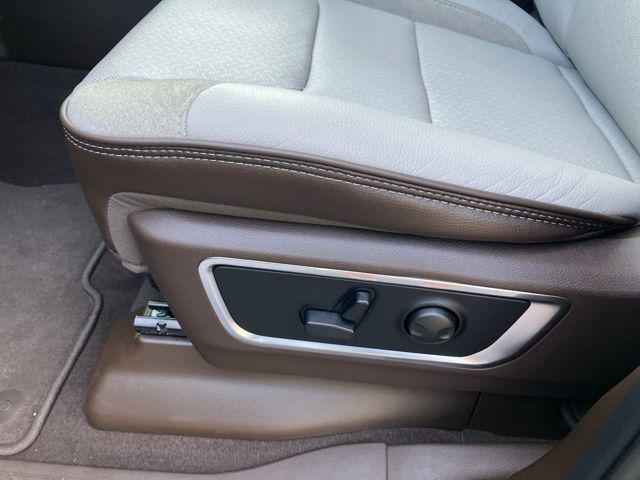 2026 Ram 1500 Laramie Crew Cab 4x4 57 Box