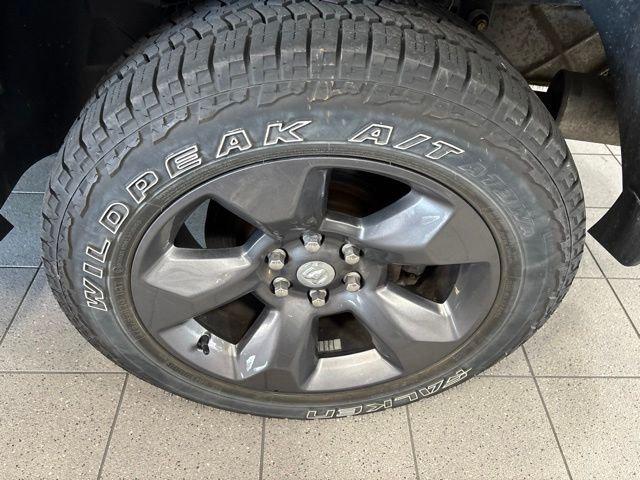 2022 Ram 1500 Big Horn Crew Cab 4x4 57 Box