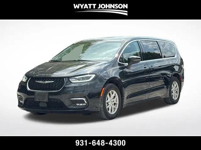 2023 Chrysler Pacifica Touring L for sale in Clarksville, TN