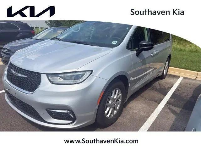 2024 Chrysler Pacifica Touring L for sale in Southaven, MS