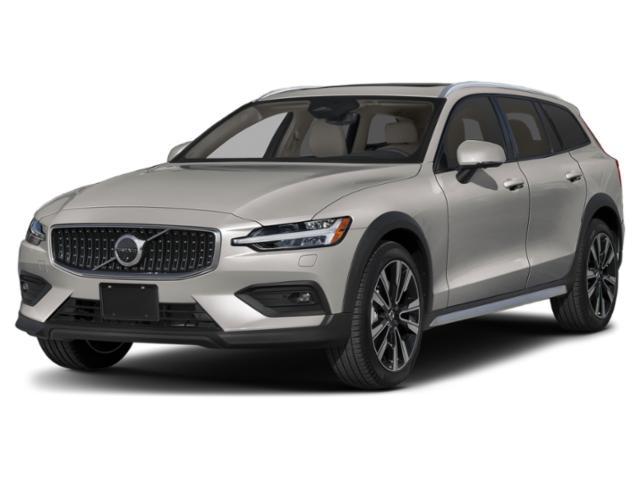 2025 Volvo V60 Cross Country Plus, B5 AWD Gas mild hybrid for sale in FLETCHER, NC