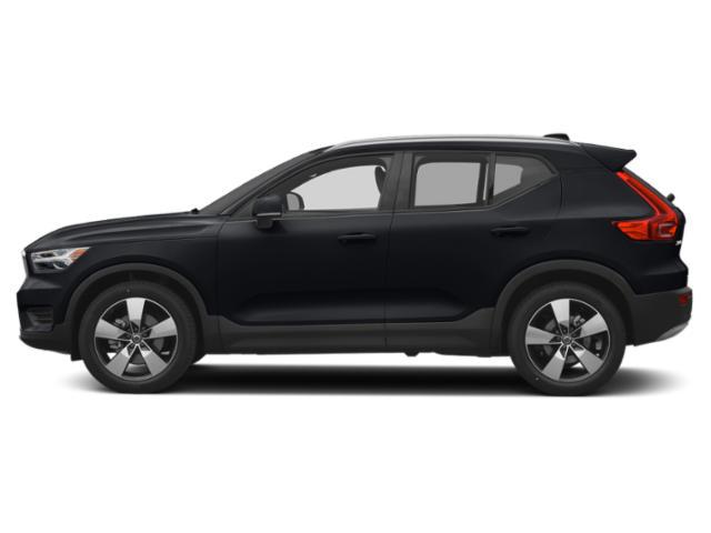 2021 Volvo XC40 T5 Momentum