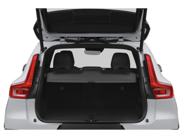 2021 Volvo XC40 T5 Momentum