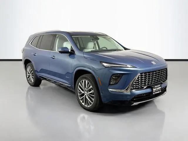 2025 Buick Enclave Avenir FWD for sale in Champaign, IL