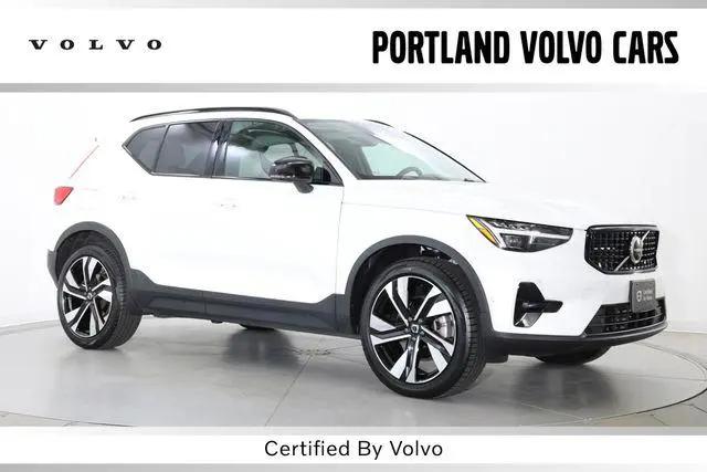 2023 Volvo XC40 B5 Ultimate Dark Theme for sale in Scarborough, ME