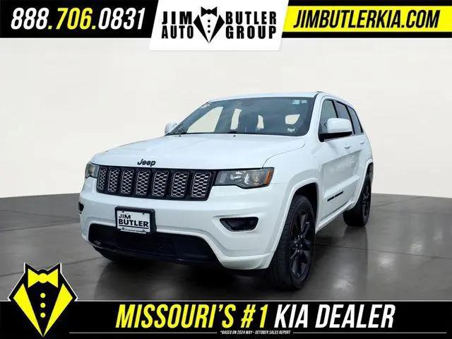 2021 Jeep Grand Cherokee Laredo X 4x4 for sale in Chesterfield, MO